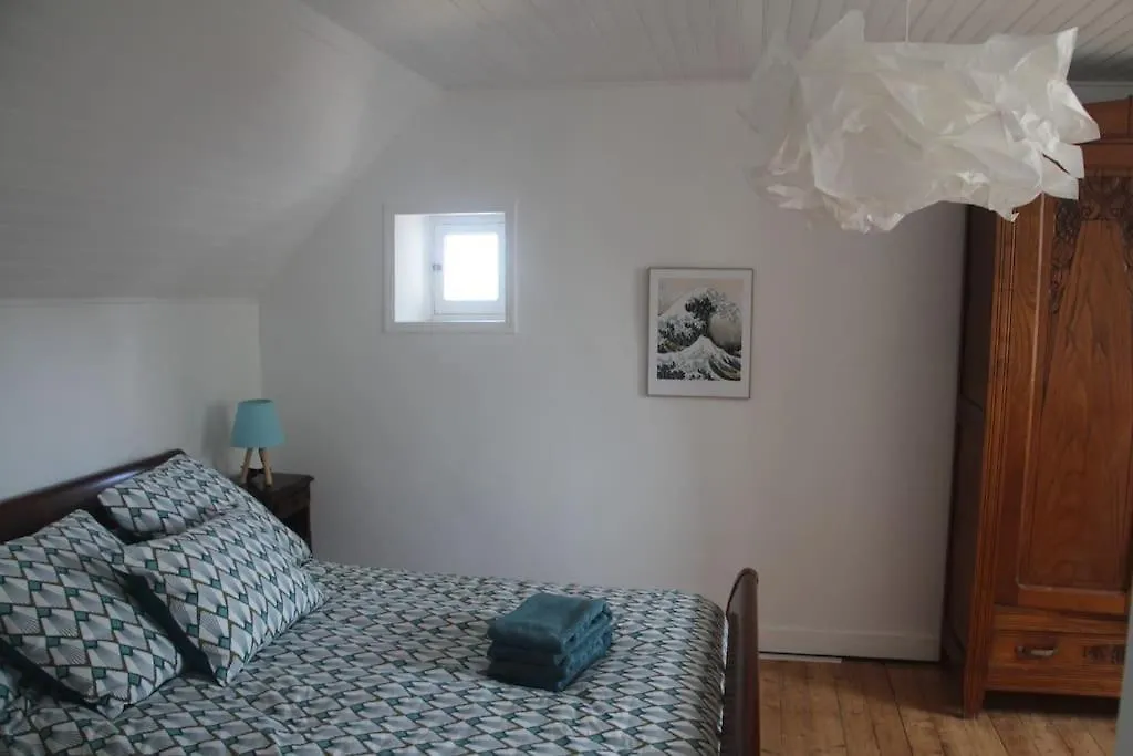 « La Maison De Vacances » A 50 Metres De La Plage Sibiril 0*,  France